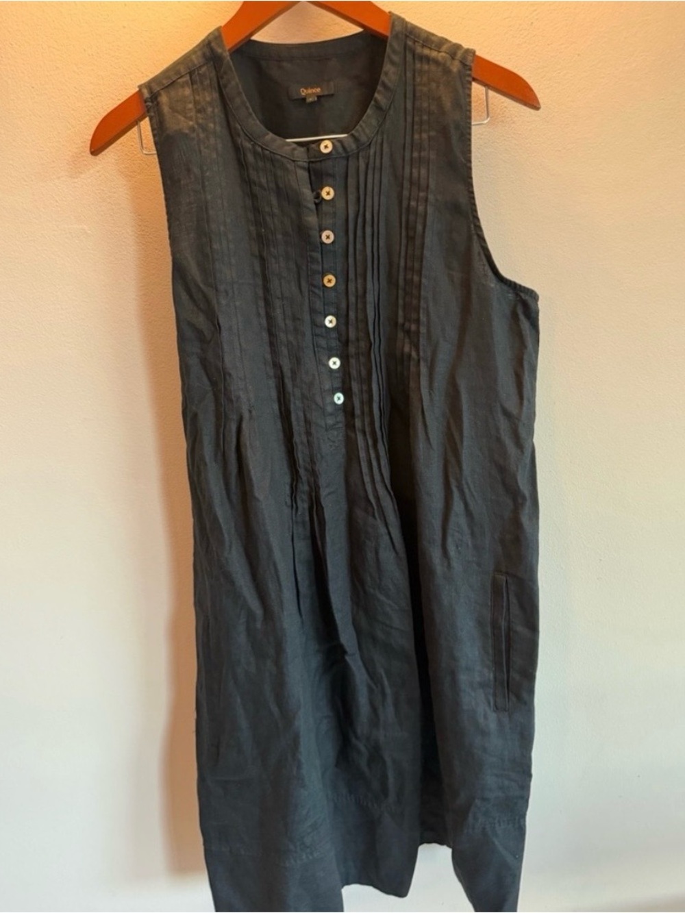 Quince Blqck 100% European Linen Sleeveless Pintuck Shirt Dress - Picture 4 of 4